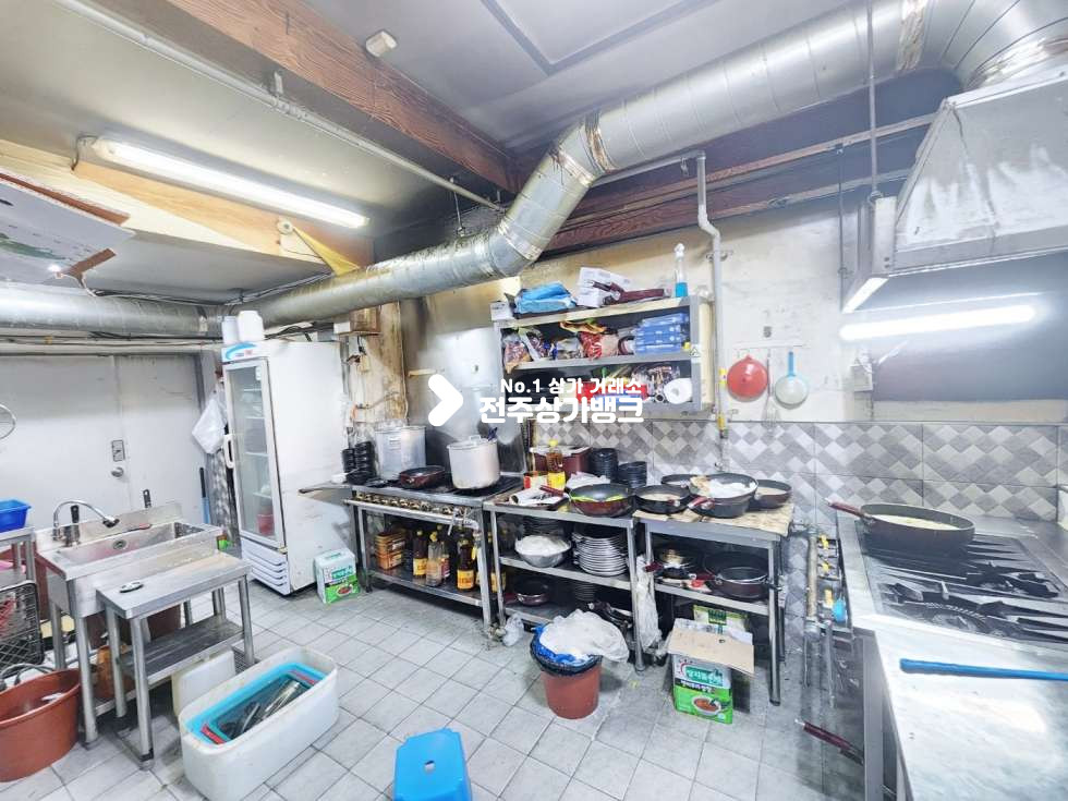 전북 전주완산구 서신동 서신동 먹자골목 9년동안 성업중인 음식점 양도양수 월매출 공개 가능 권리금협의가능 월세 매물번호 14856 사진 7