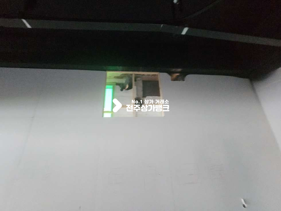 전북 전주완산구 효자동3가 신시가지 주차자리 넉넉하며 100평형 넒은 상가 임대 음식점,판매점등 강력추천 , 가격절충가능 월세 매물번호 14875 사진 10