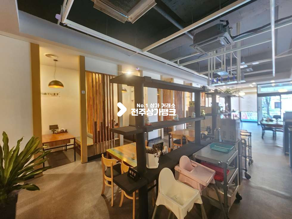 전북 전주완산구 효자동2가 신시가지 대로변 광고효과 아주좋은 무권리금 음식점 상가 임대 완벽인테리어 즉시입주가능 월세 매물번호 14874 사진 5