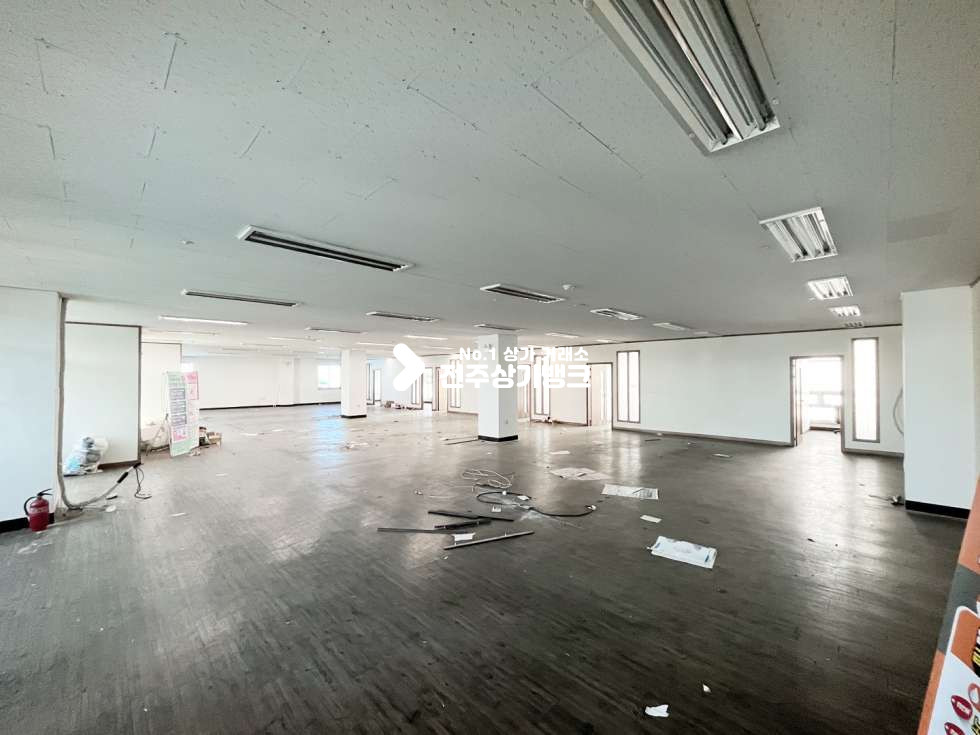 전북 전주완산구 효자동2가 ★ 위치 좋은 상가 매물 추천 합니다. 분할가능 합니다 ★ 월세 매물번호 12058 사진 1