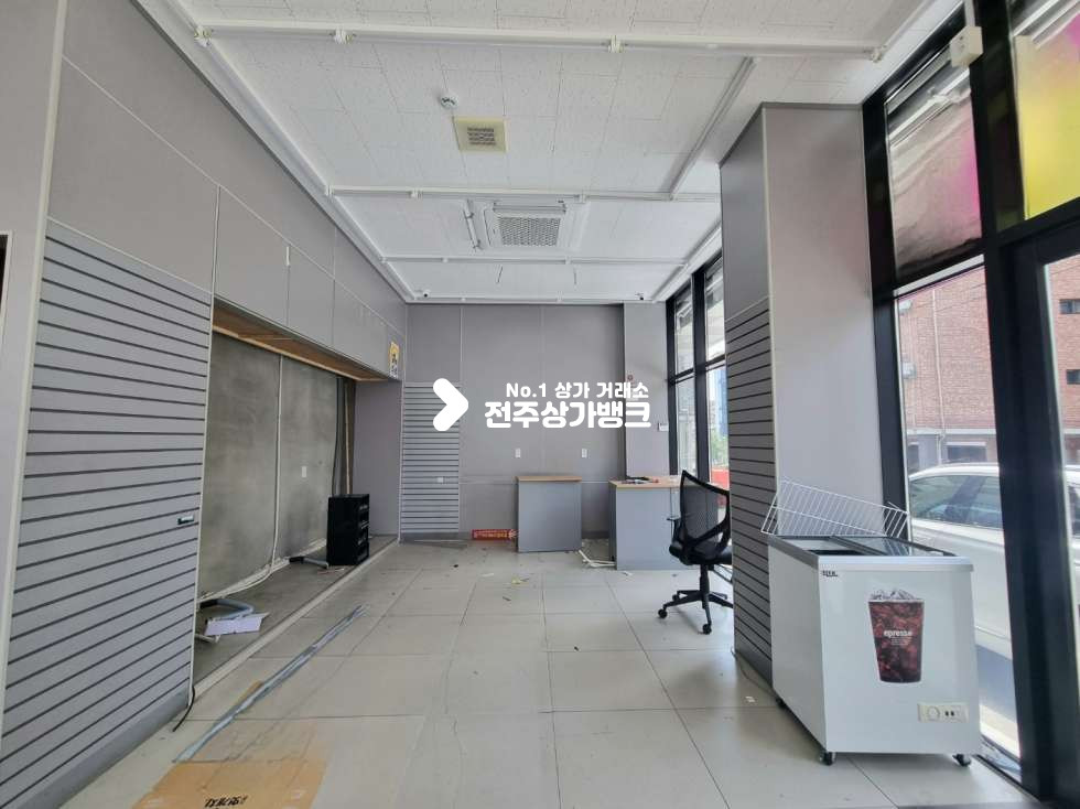 전북 전주완산구 효자동3가 ★효자동3가 코너 상가 ★ 월세 매물번호 14883 사진 2