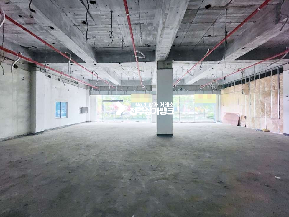전북 전주완산구 효자동2가 신시가지내 대로변 최고의 광고효과 1층 임대 완벽철거되어 즉시인테리어가능 월세 매물번호 14886 사진 7