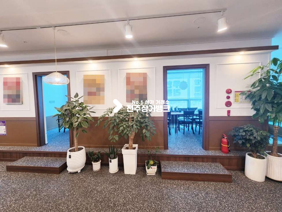 전북 전주완산구 효자동2가 효자동2가 매출 잘나오는 샤브집 양도양수 권리금협의가능 , 입주일 협의가능 월세 매물번호 14893 사진 8