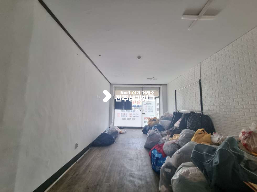 전북 전주완산구 서노송동 ★서노송동 도로변 저렴한 상가 ★ 월세 매물번호 14904 사진 1