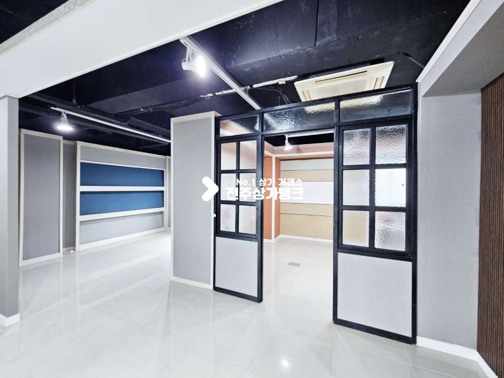 전북 전주완산구 서신동 ★홍보효과좋은위치★대형평수★교육장추천 월세 매물번호 14905 사진 2