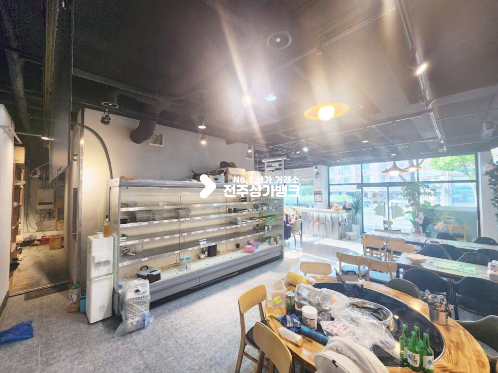 전북 전주완산구 효자동2가 효자동2가 저렴한권리금으로 나온 음식점 상가 협의입가능 월세 매물번호 14915 사진 3