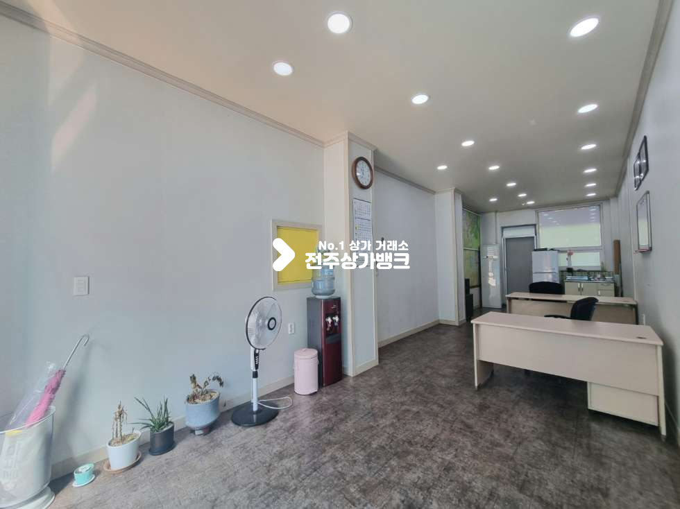전북 전주완산구 효자동3가 ★홍산초 바로앞 .. 뷰티샾 추천 .. 월세 매물번호 14922 사진 7