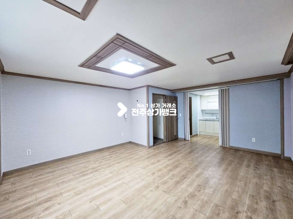 전북 전주완산구 효자동3가 ★사무실및쇼핑몰추천매물★주거까지 가능한 사무실★ 월세 매물번호 14106 사진 3