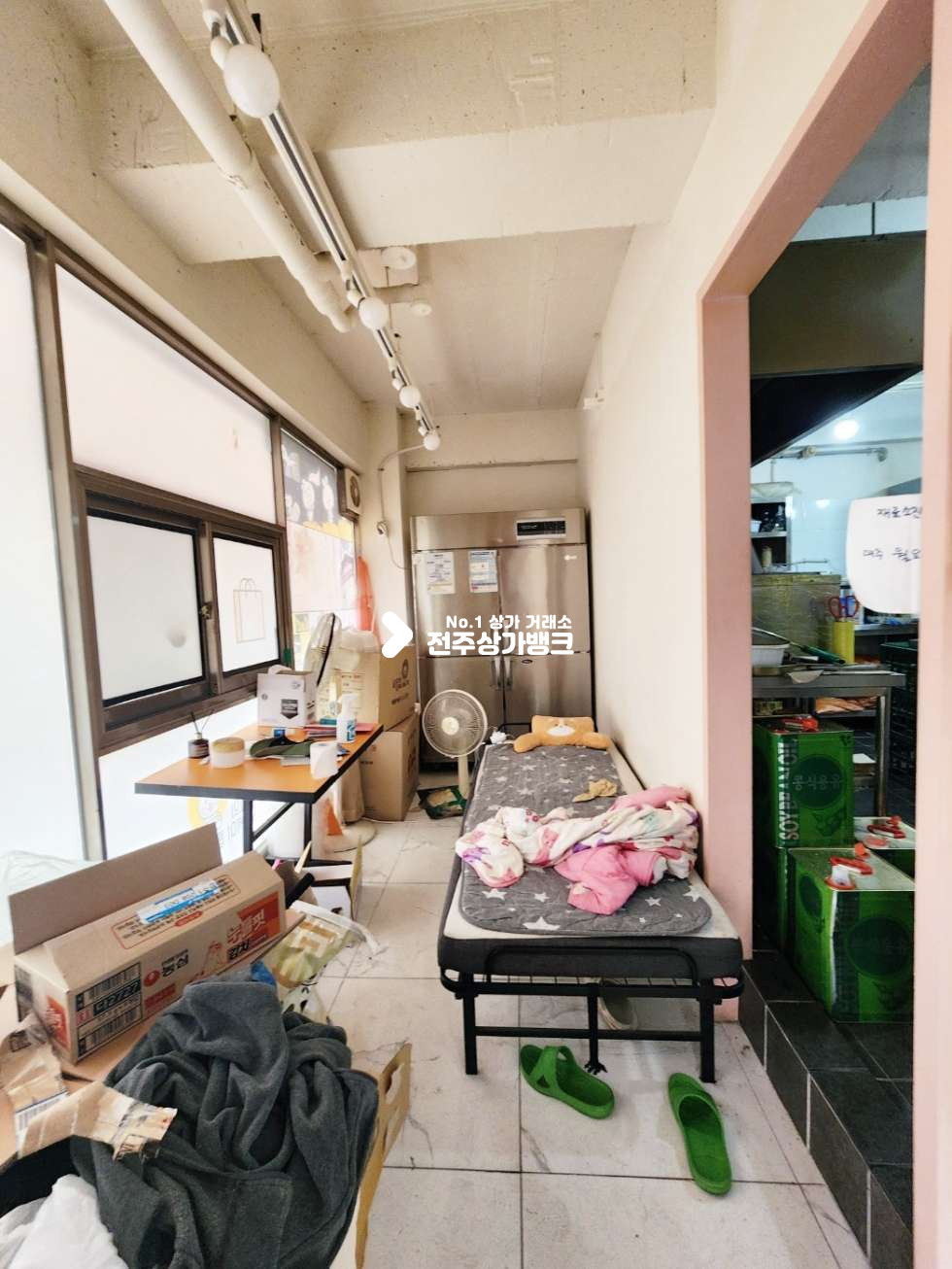 전북 전주완산구 효자동3가 무권리 양도양수 기전여고 정문앞쪽 분식점 양도양수 월세 매물번호 14098 사진 5
