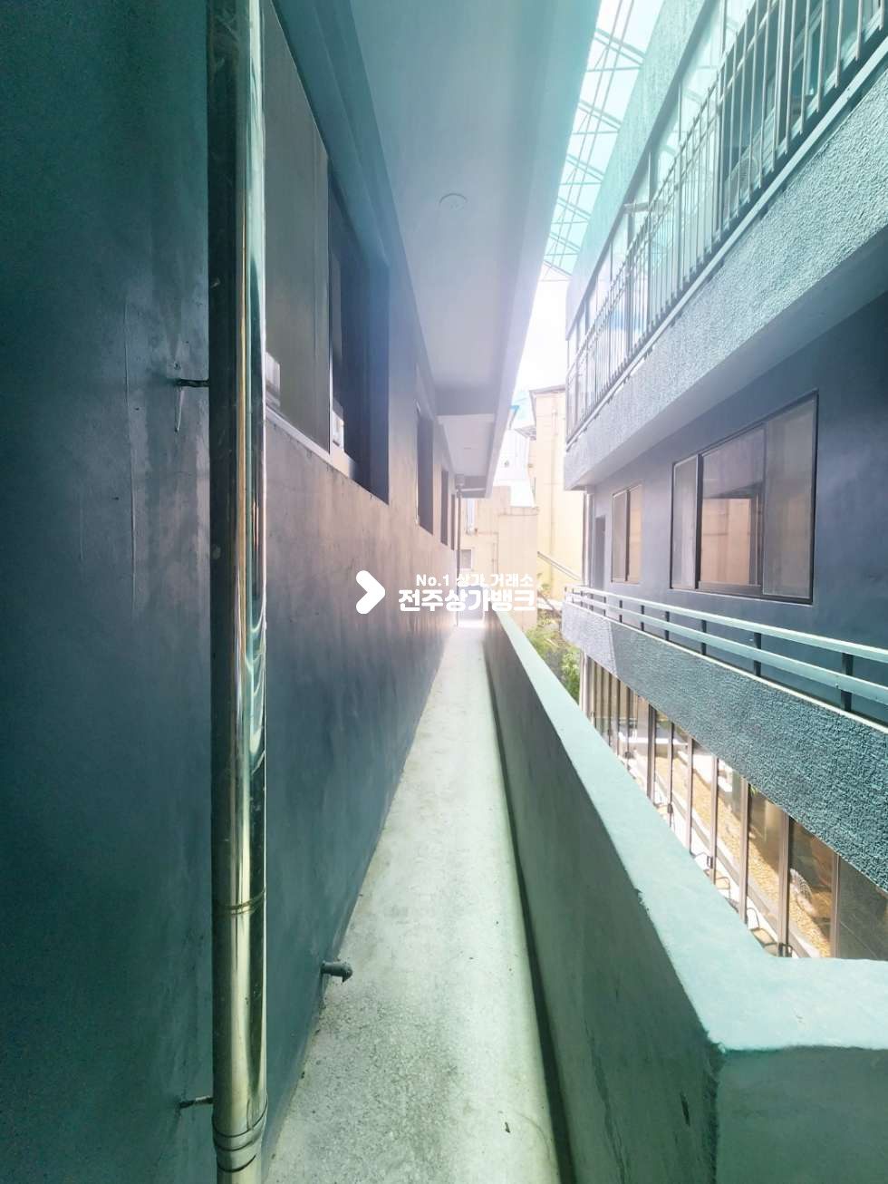 전북 전주완산구 중앙동3가 객사초입부근 3층 대형 상가 자유업종 환영 ! 즉시입주가능 월세 매물번호 14945 사진 8