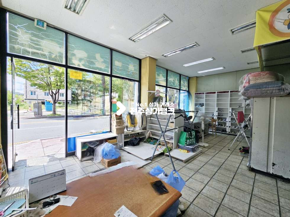 전북 전주완산구 효자동3가 ★채광좋은상가★올철거예정★업종자유★ 월세 매물번호 14952 사진 1