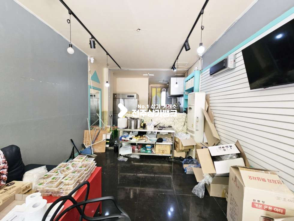 전북 전주완산구 효자동2가 ★학교앞상가★분식집추천★권리금없음★ 월세 매물번호 14953 사진 2