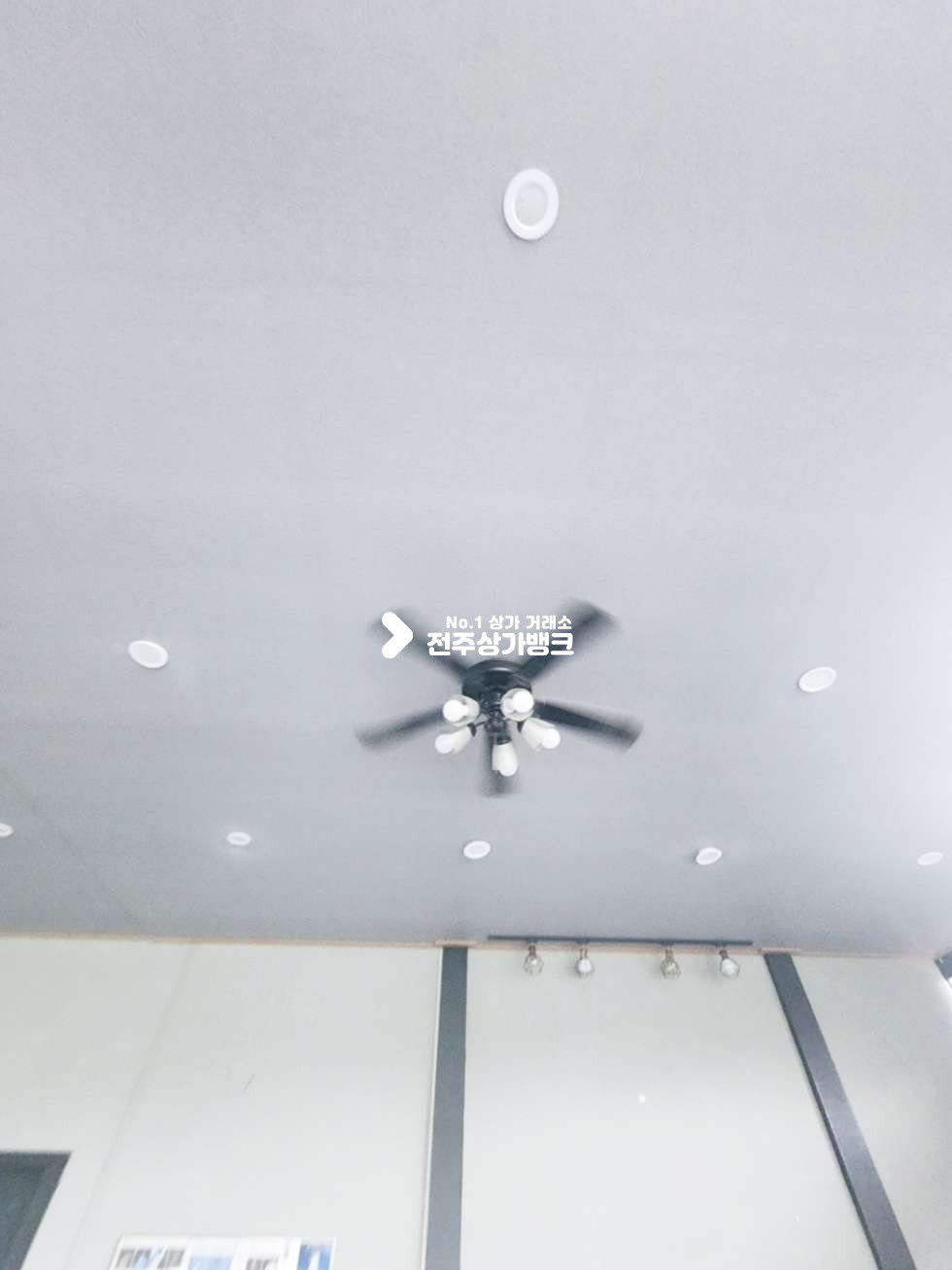 전북 전주덕진구 금암동 금암동 2층 대형상가 터미널부근으로 유동인구많고 광고효과 최고 ! 즉시입주가능 월세 매물번호 14965 사진 23