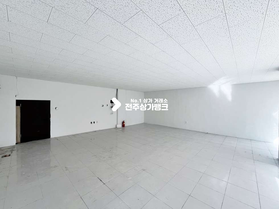 전북 전주완산구 효자동3가 ●문학초인근 뷰티샵, 미용실, 판매점 추천● 월세 매물번호 15033 사진 3