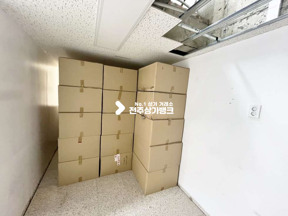 전북 전주완산구 효자동3가 ●문학초인근 판매점,사무실, 자유업종 추천● 월세 매물번호 15034 사진 5