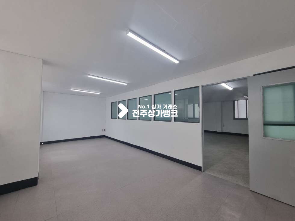 전북 전주완산구 중화산동2가 ★중화산동 40평 저렴한사무실 추천 월세 매물번호 15069 사진 5
