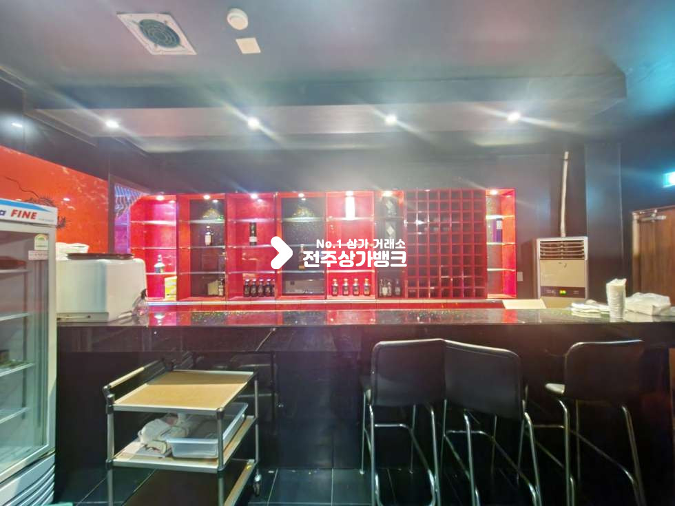 전북 전주완산구 중화산동2가 중화산동 먹자골목에 위치한 목좋고 권리금저렴한 빠임대 권리금협의가능 월세 매물번호 15105 사진 1