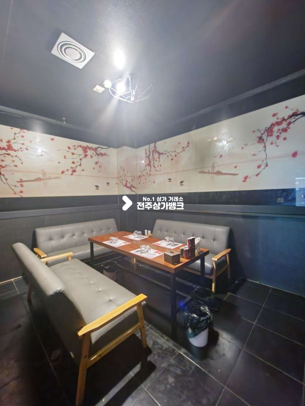 전북 전주완산구 중화산동2가 중화산동 먹자골목에 위치한 목좋고 권리금저렴한 빠임대 권리금협의가능 월세 매물번호 15105 사진 6