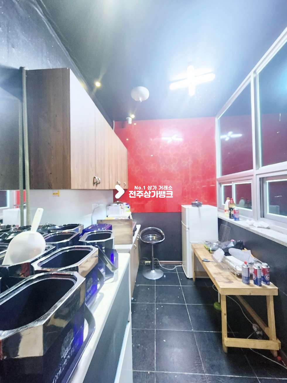 전북 전주완산구 중화산동2가 중화산동 먹자골목에 위치한 목좋고 권리금저렴한 빠임대 권리금협의가능 월세 매물번호 15105 사진 10