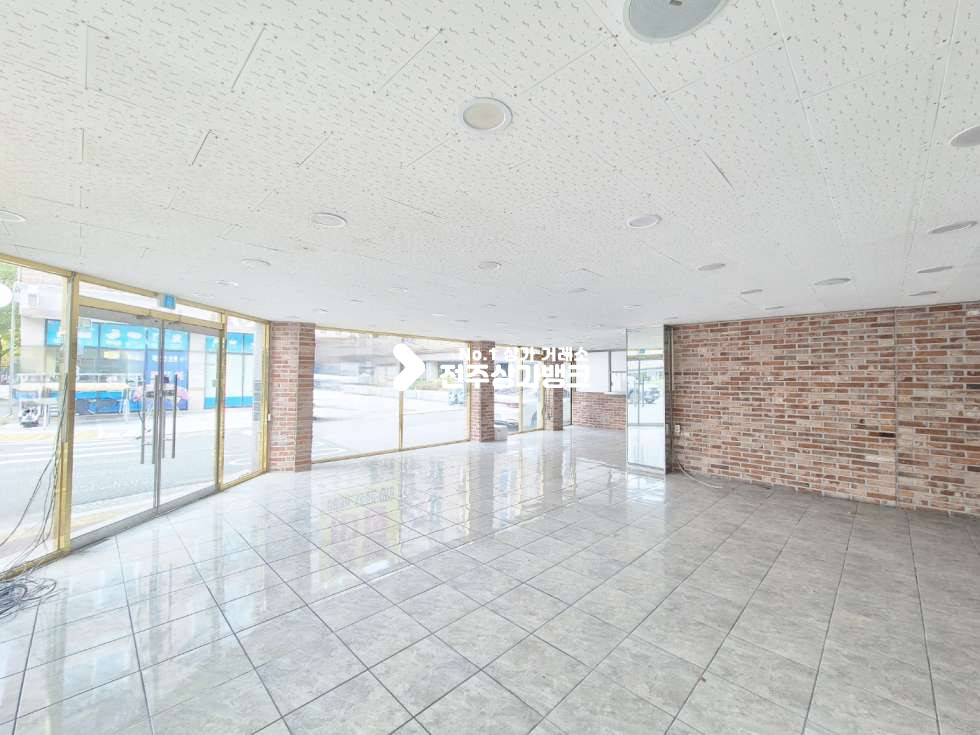 전북 전주완산구 효자동3가 ○효자동 호남제일고인근 1층상가 음식점 추천!○ 월세 매물번호 15162 사진 2