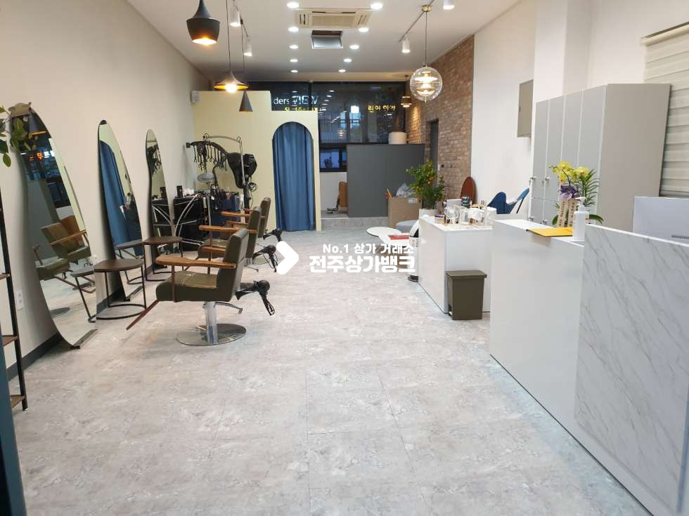 전북 전주완산구 효자동2가 효자동2가 집기일체 저렴한 권리금 20평 깔끔한 인테리어 미용상가 양도양수 월세 매물번호 14794 사진 2