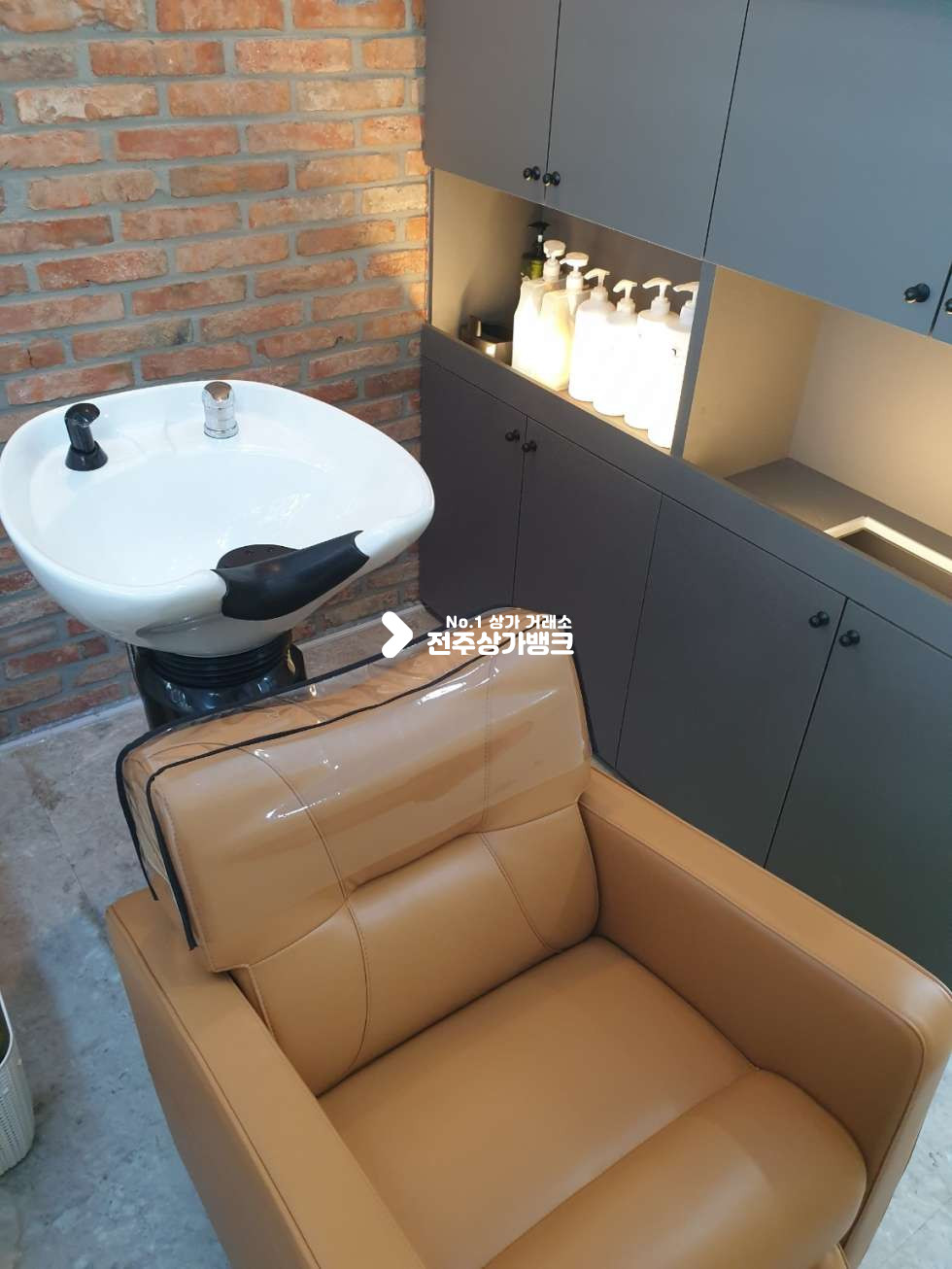 전북 전주완산구 효자동2가 효자동2가 집기일체 저렴한 권리금 20평 깔끔한 인테리어 미용상가 양도양수 월세 매물번호 14794 사진 8
