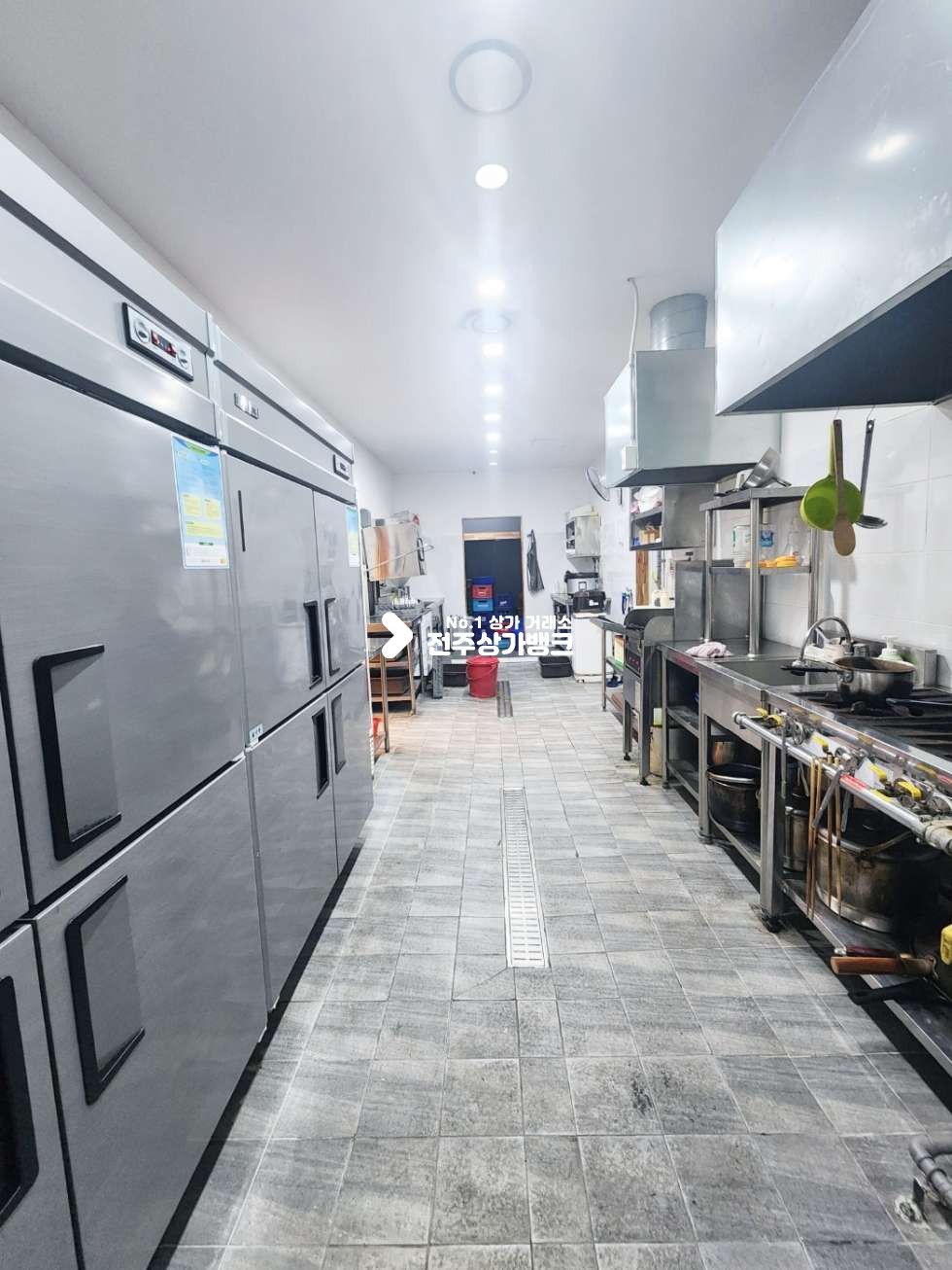 전북 전주완산구 평화동2가 평화동 매출잘나오는 프렌차이즈 스시집 양도양수 , 권리금 협의가능 월세 매물번호 15254 사진 9