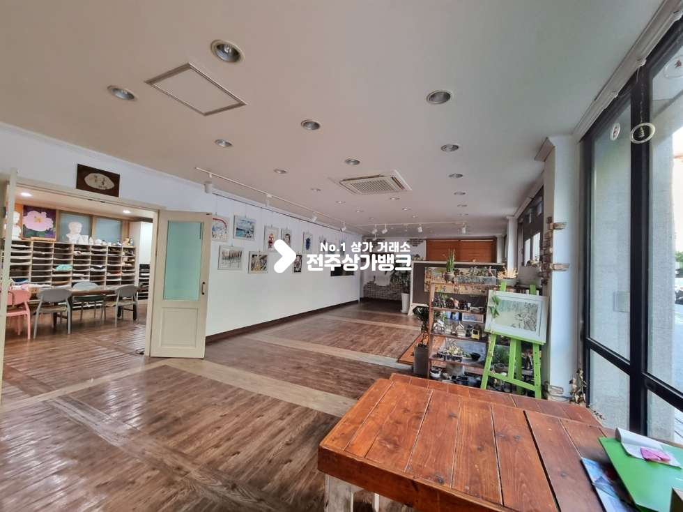 전북 전주완산구 서신동 ★서신동 학교 인테리어 굳!!40평 학원 사무실.자유업종 추천 ★ 월세 매물번호 15181 사진 3