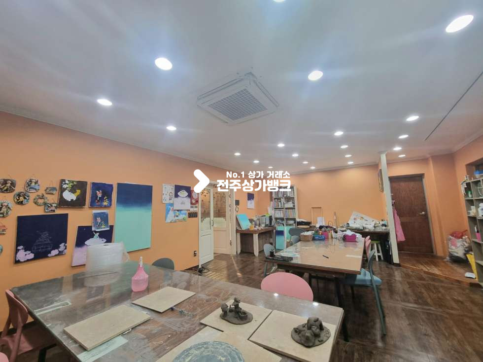 전북 전주완산구 서신동 ★서신동 학교 인테리어 굳!!40평 학원 사무실.자유업종 추천 ★ 월세 매물번호 15181 사진 7