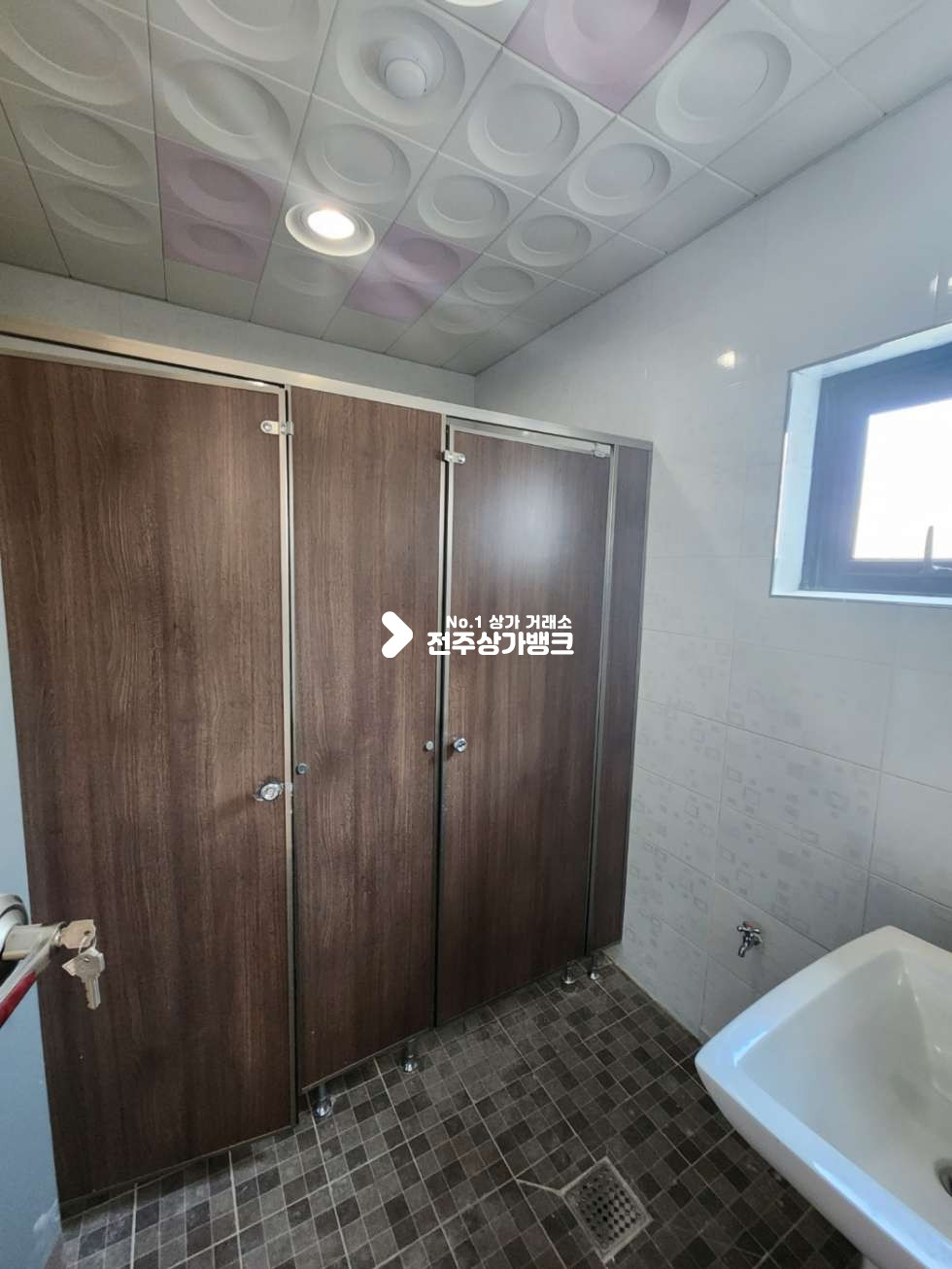 전북 전주완산구 효자동3가 효자동 신시가지 넒은 사무실,상가 매물 즉시입주 가능합니다. 월세 매물번호 12482 사진 11