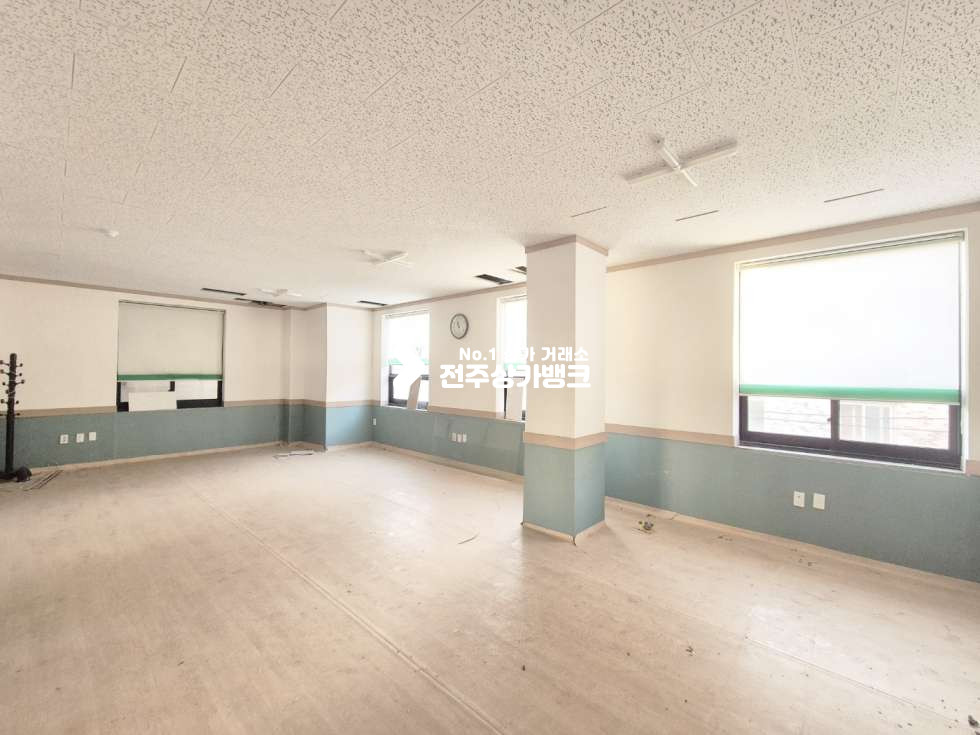 전북 전주완산구 중화산동2가 ○중화산동 백제대로변 2층 큰평수 상가 ○ 월세 매물번호 15271 사진 5