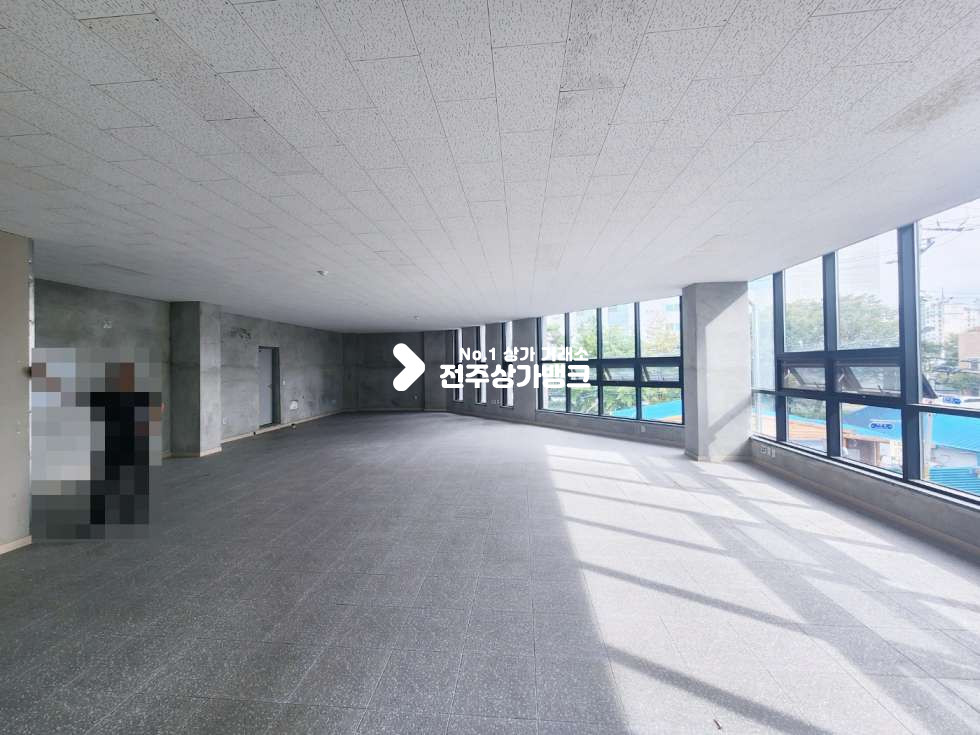 전북 전주덕진구 팔복동2가 서곡45평형 내부 깔끔한 신축 2층 사무실 임대 즉시입주가능 월세 매물번호 15289 사진 3