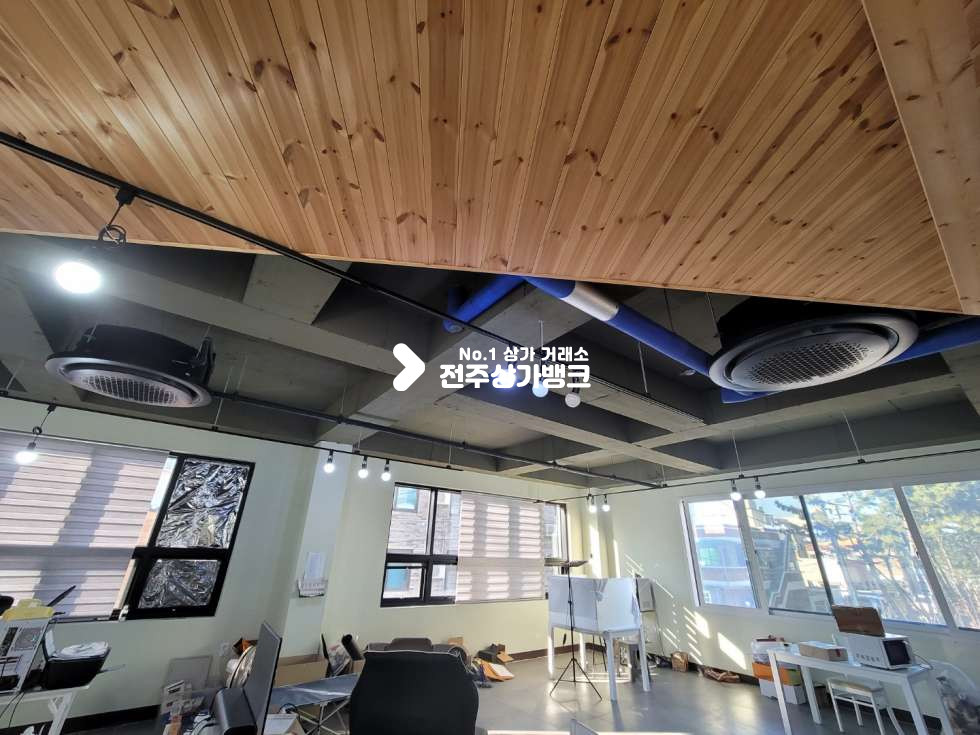 전북 전주완산구 서신동 ●옵션과 인테리어완비 ● 사무실및오피스가능 ●바닥난방가능●냉난방기옵션 월세 매물번호 11576 사진 3