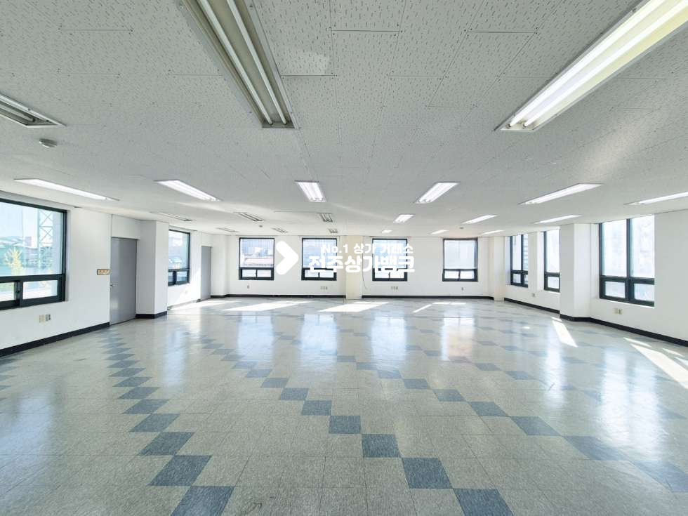 전북 전주완산구 서신동 ○서신동 서신중 인근 4층 사무실 . 사무실 추천○ 월세 매물번호 15367 사진 1