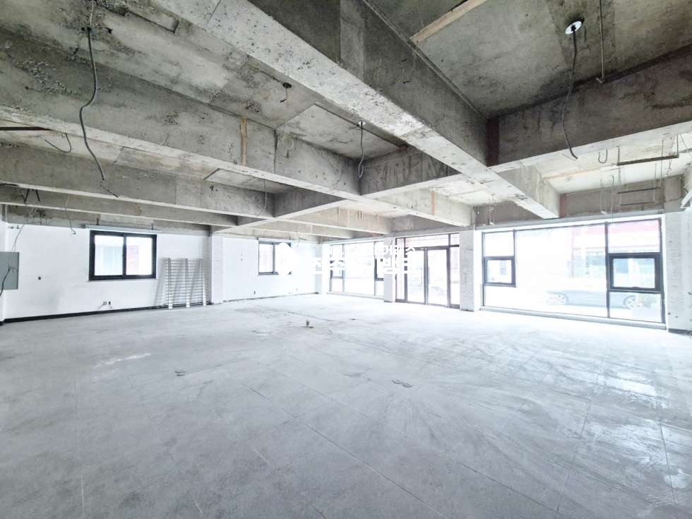 전북 전주완산구 삼천동1가 ○삼천동 효문여중 인근 1층 50평 상가 음식점추천○ 월세 매물번호 15416 사진 1