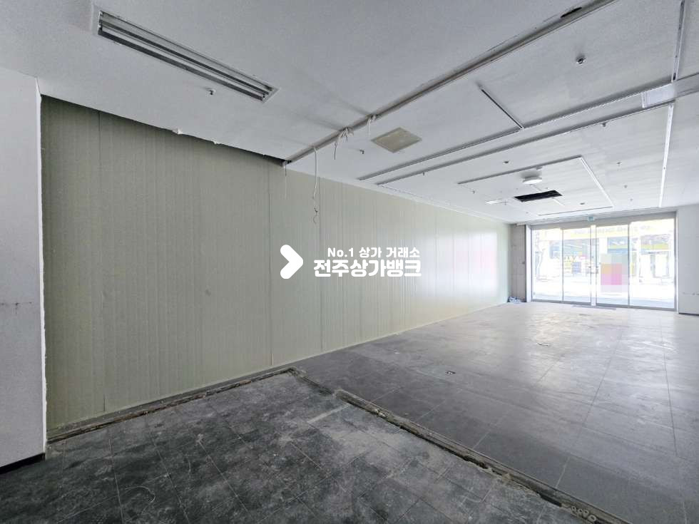 전북 전주완산구 효자동3가 신시가지 스타벅스 옆 유동인구 많은 자리 일반음식점,판매점 강력추천 월세 매물번호 15426 사진 6