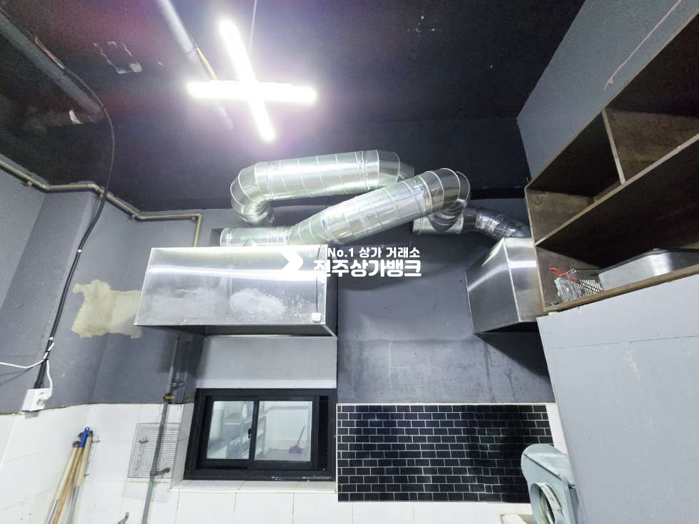 전북 전주완산구 효자동3가 신시가지 메인거리 2층 무권리금 상가 필요시 철거가능 즉시입주가능 월세 매물번호 15427 사진 15