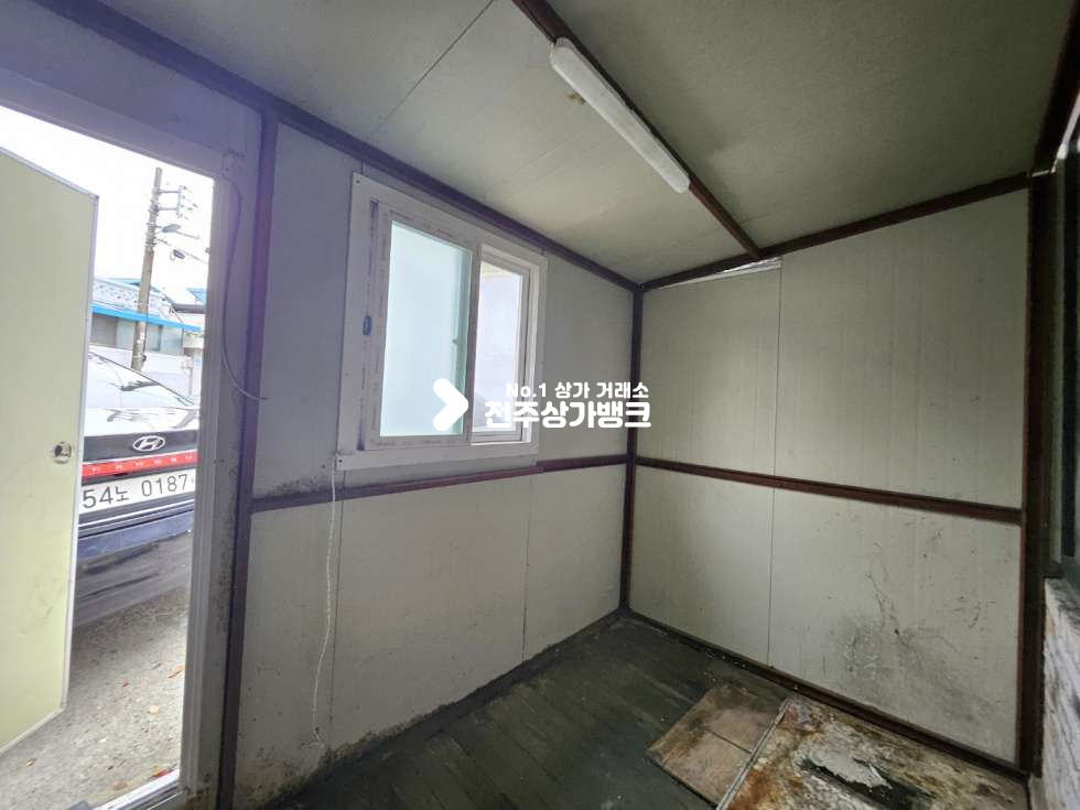전북 전주덕진구 인후동1가 도로변 1층 20평대 // 음식점 가능 월세 매물번호 15441 사진 10