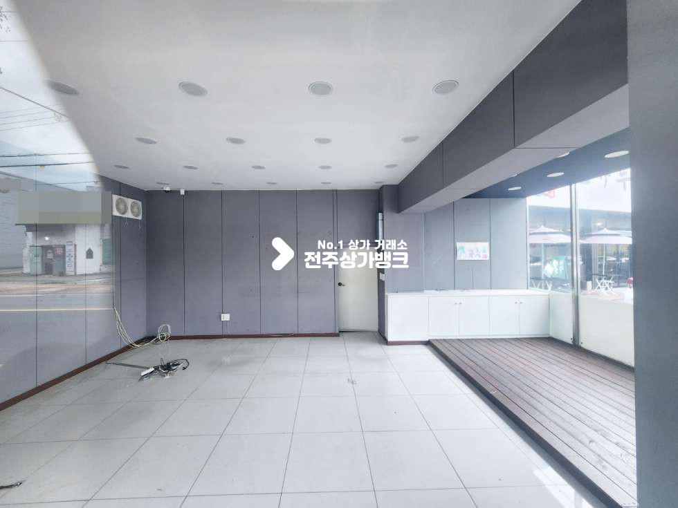 전북 전주완산구 효자동1가 효자동1가 대로변 유동인구 많은 1층상가 즉시입주 가능 월세 매물번호 14740 사진 3