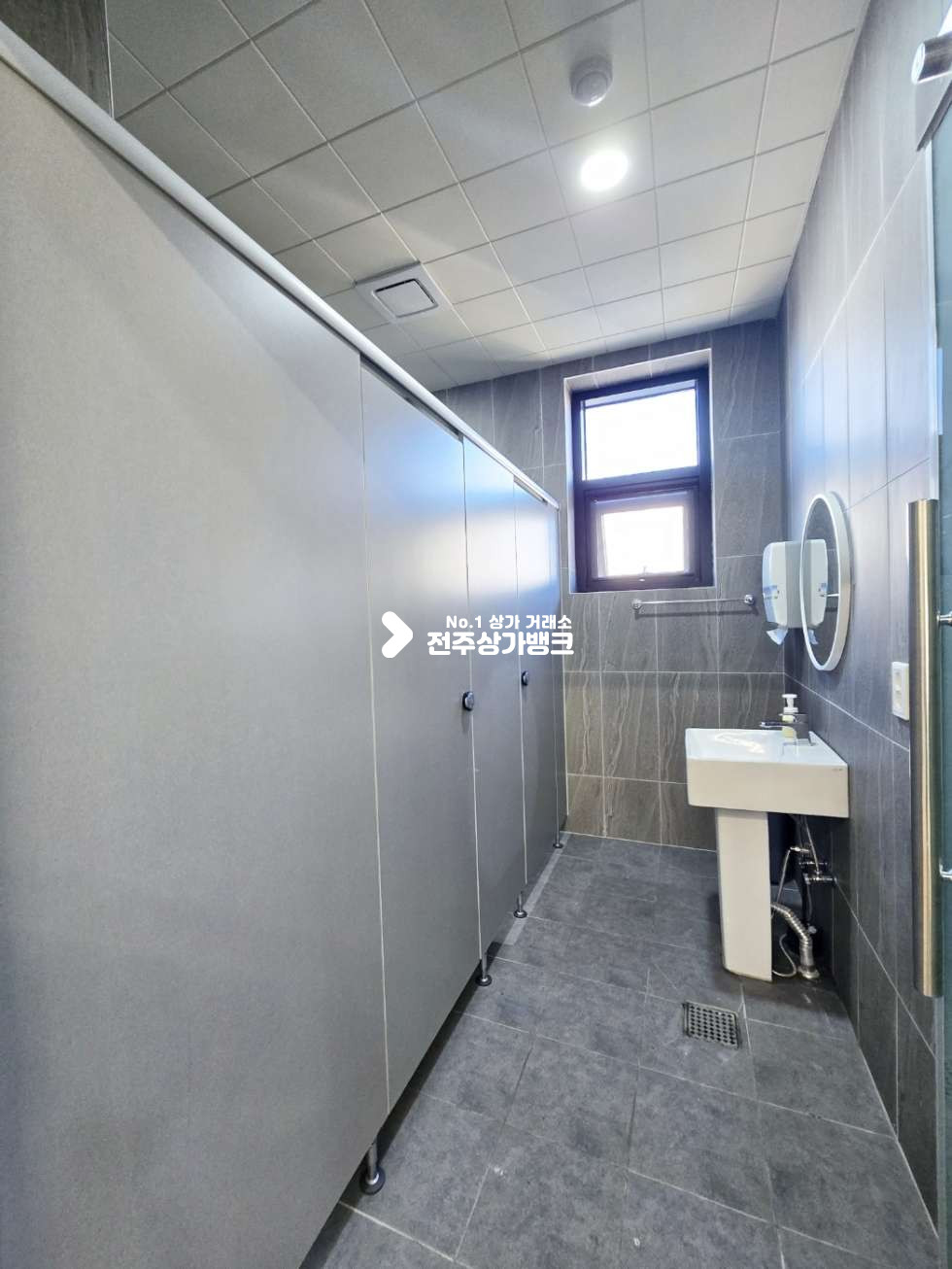 전북 전주완산구 삼천동2가 효천지구 저렴한권리금의 실내테니스장 임대 가격조율가능 협의입주가능 월세 매물번호 15498 사진 16