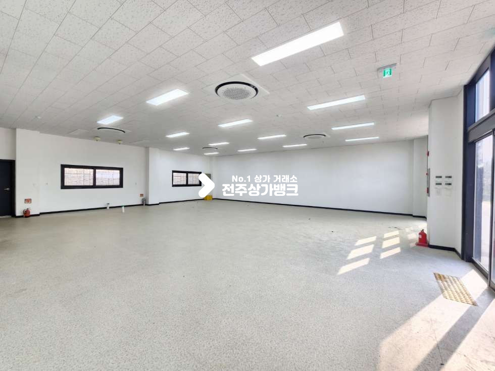 전북 전주덕진구 금상동 첫입주/주차장완비/잔디밭 사용/자연친화적 환경/아중리5분거리 월세 매물번호 14350 사진 12