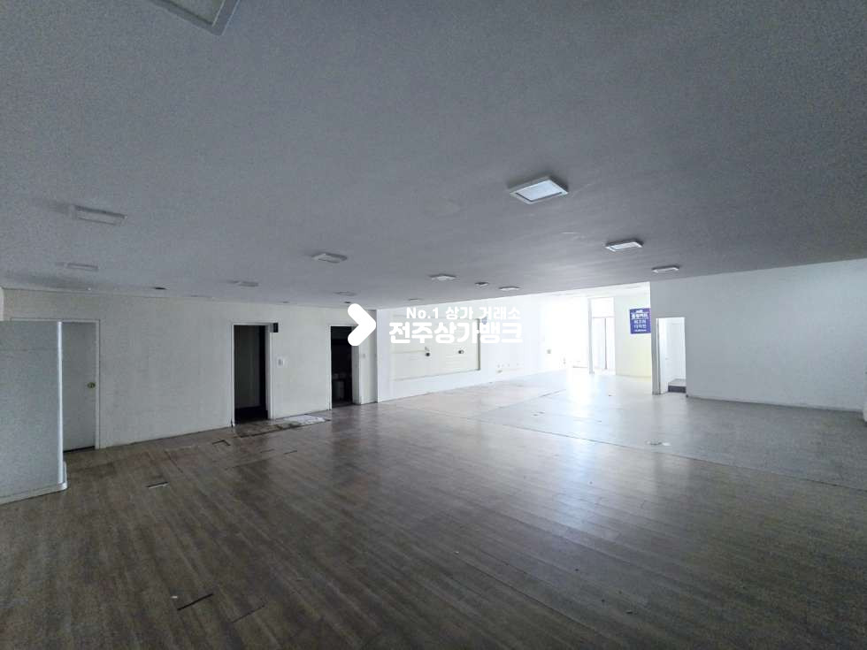 전북 전주완산구 중화산동2가 중화산동 건물 통임대 3층구성 내부 냉난방기 완비 임대료,시설기간협의 자유업종가능 월세 매물번호 15537 사진 5