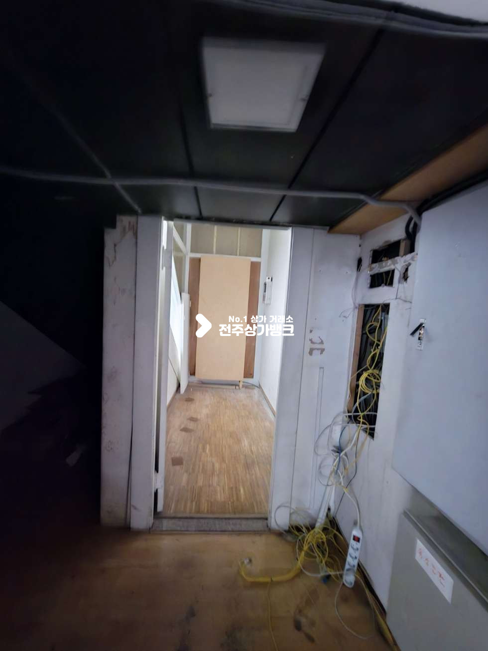 전북 전주완산구 중화산동2가 중화산동 건물 통임대 3층구성 내부 냉난방기 완비 임대료,시설기간협의 자유업종가능 월세 매물번호 15537 사진 8