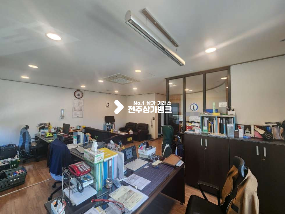 전북 전주완산구 효자동3가 효자동3가 대로변 광고효과 좋은 사무실임대 협의입주 가능 월세 매물번호 15390 사진 4