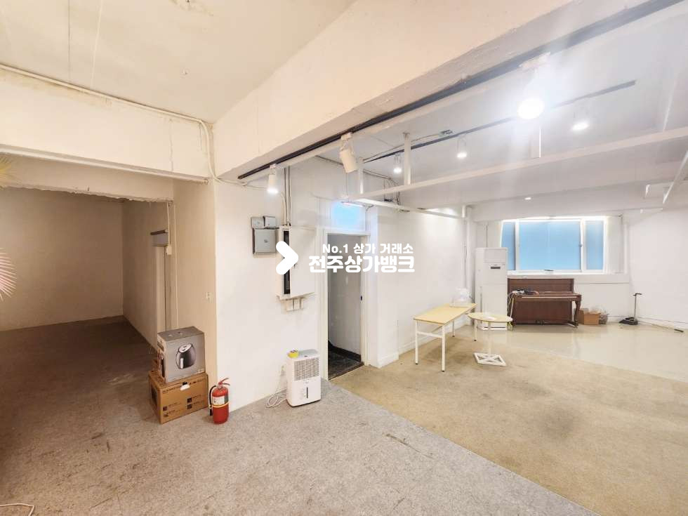 전북 전주완산구 다가동3가 다가동 평수대비 저렴한 상가 인테리어,냉난방기 완비 인터넷쇼핑몰 ,사무실 강력추천 !! 월세 매물번호 14780 사진 5