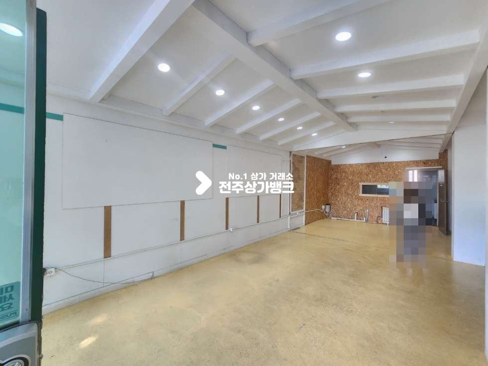 전북 전주완산구 효자동3가 서곡 저렴한 가격대에 1층 상가임대 인테리어 완벽 미용상가,사무실,공방 추천 월세 매물번호 15167 사진 1