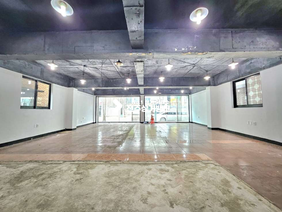 전북 전주완산구 효자동3가 서곡 도로변 노출 잘되는 1층 40평//천정높음 월세 매물번호 15589 사진 6