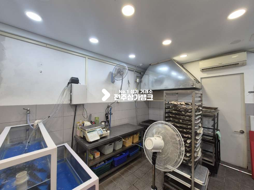 전북 전주완산구 삼천동1가 ○삼천동 아파트단지 상가 .정육점, 수산업판매시설 추천○ 월세 매물번호 15600 사진 5