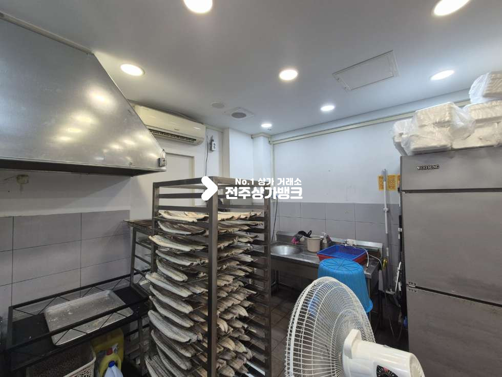 전북 전주완산구 삼천동1가 ○삼천동 아파트단지 상가 .정육점, 수산업판매시설 추천○ 월세 매물번호 15600 사진 6