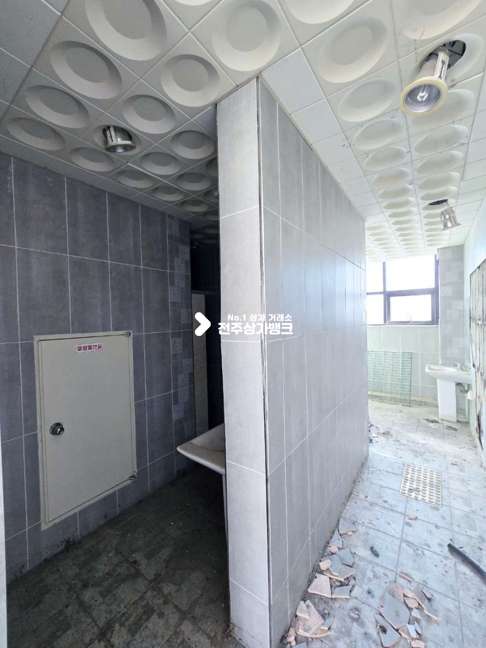전북 전주덕진구 송천동1가 송천동1가 대단위 아파트 부근 7층 상가임대 루프탑 까페 ,음식점등 강력추천 ! 월세 매물번호 15608 사진 8